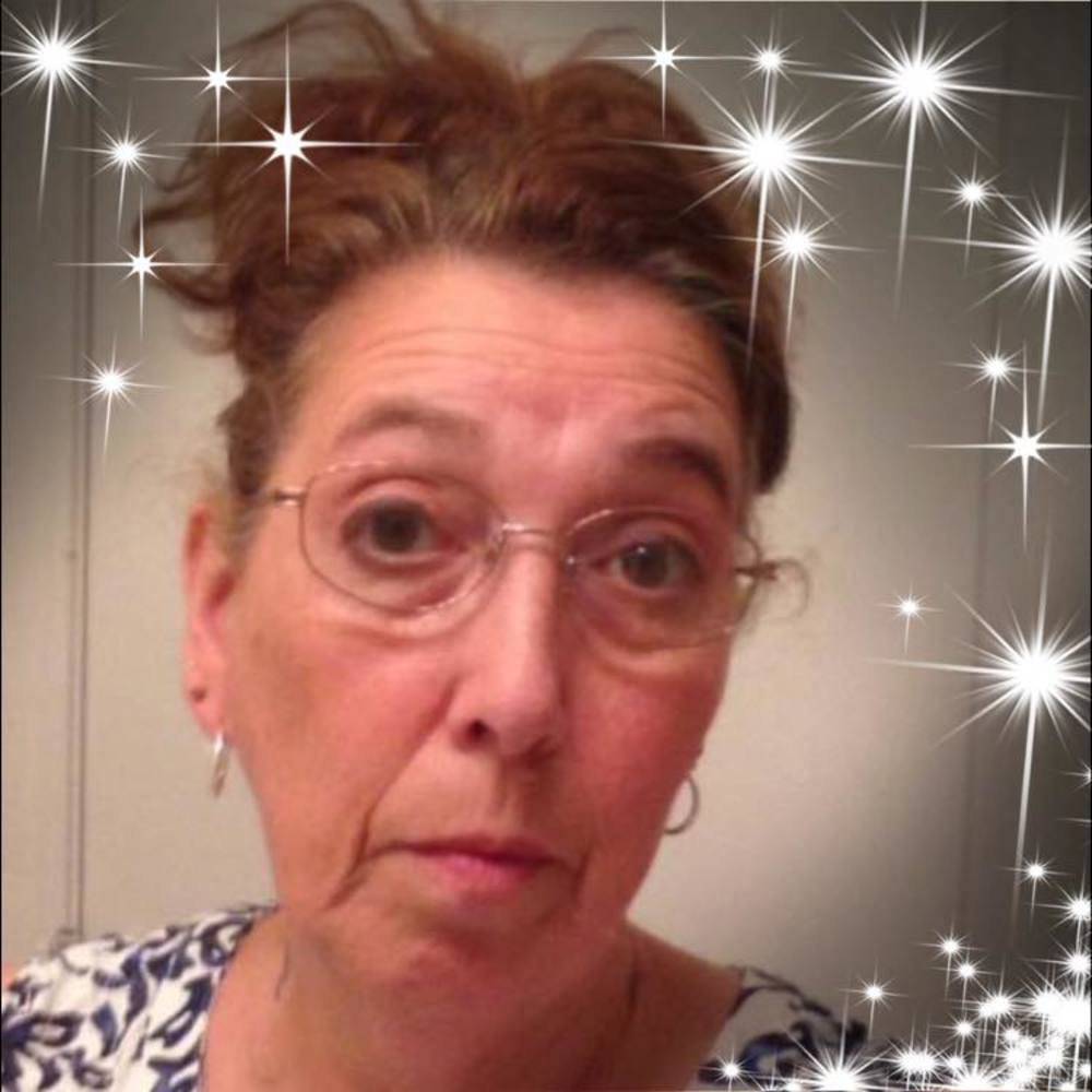 Meet your Posher, Debra